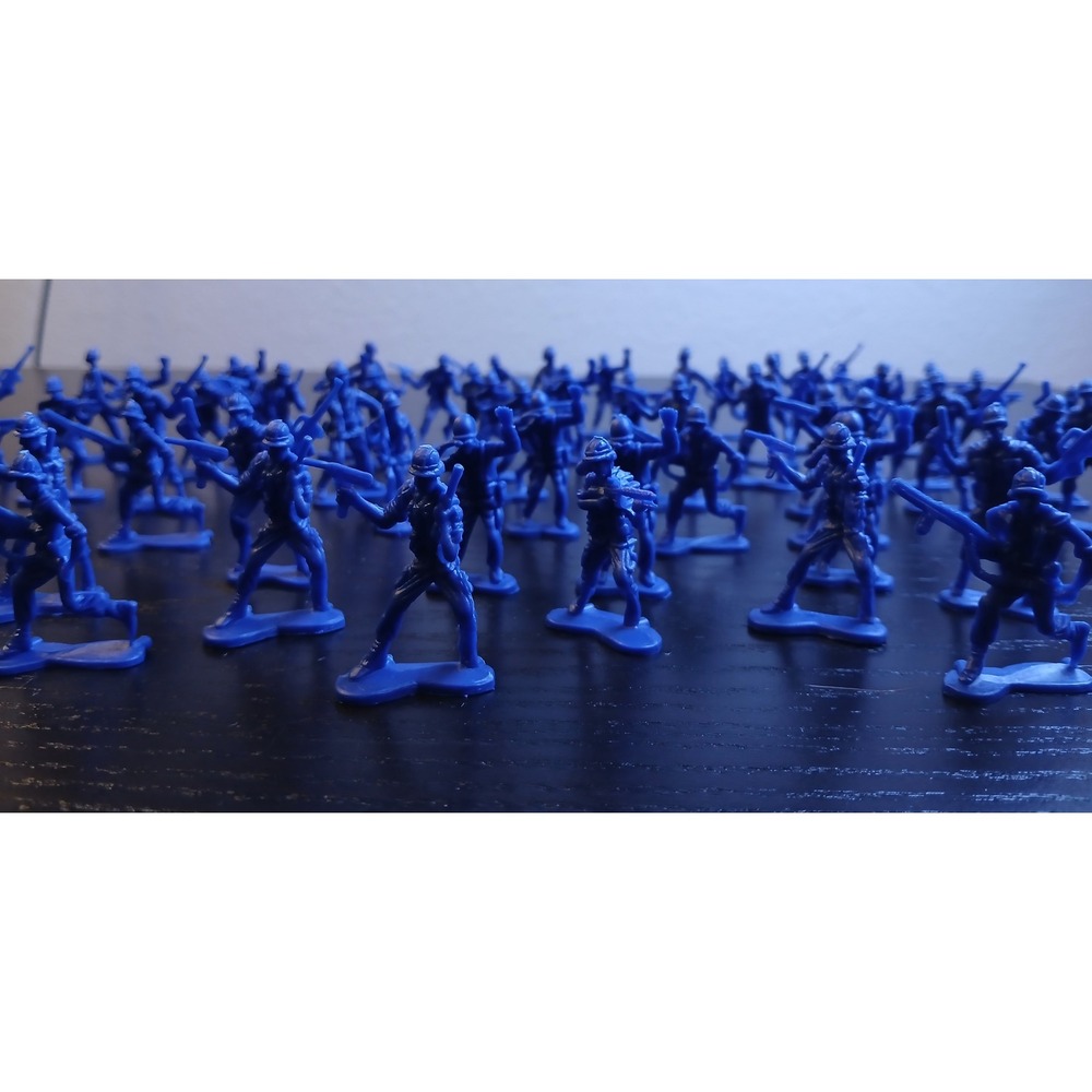 Blue Plastic Toy Soldiers Military Infantry Figures Lot of 59 Vintage